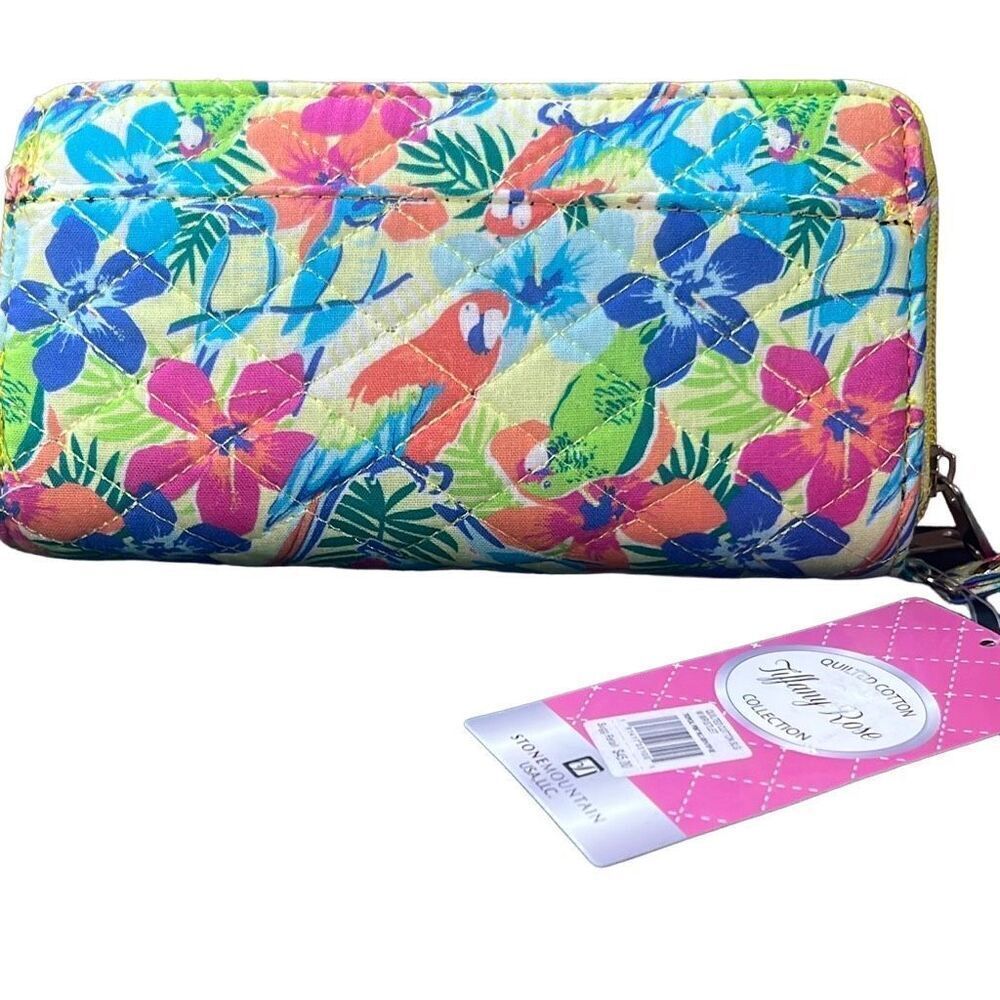 Tiffany Rose Women’s Multicolor tropical floral Quilted Cotton Wristlet OS
